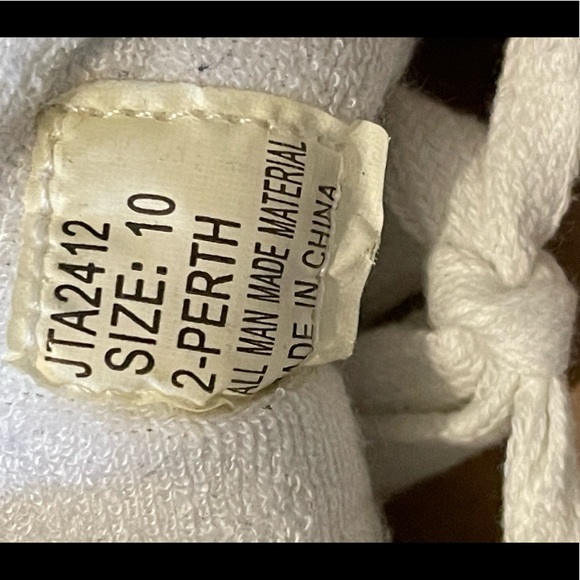 US Polo Assn. Sneakers - Picture 4 of 4